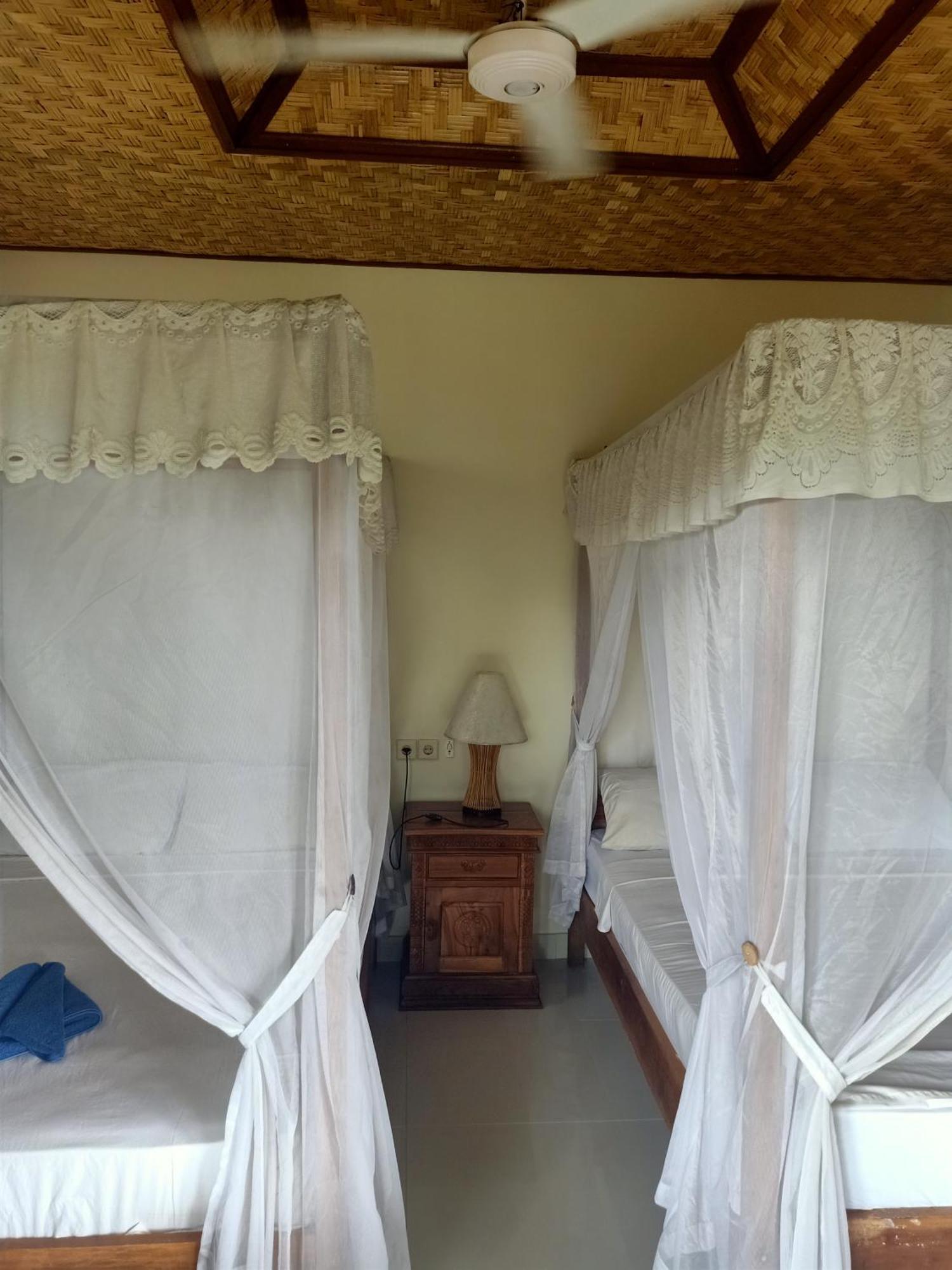 Apartamento Bamboo Bali Amed Habitación foto